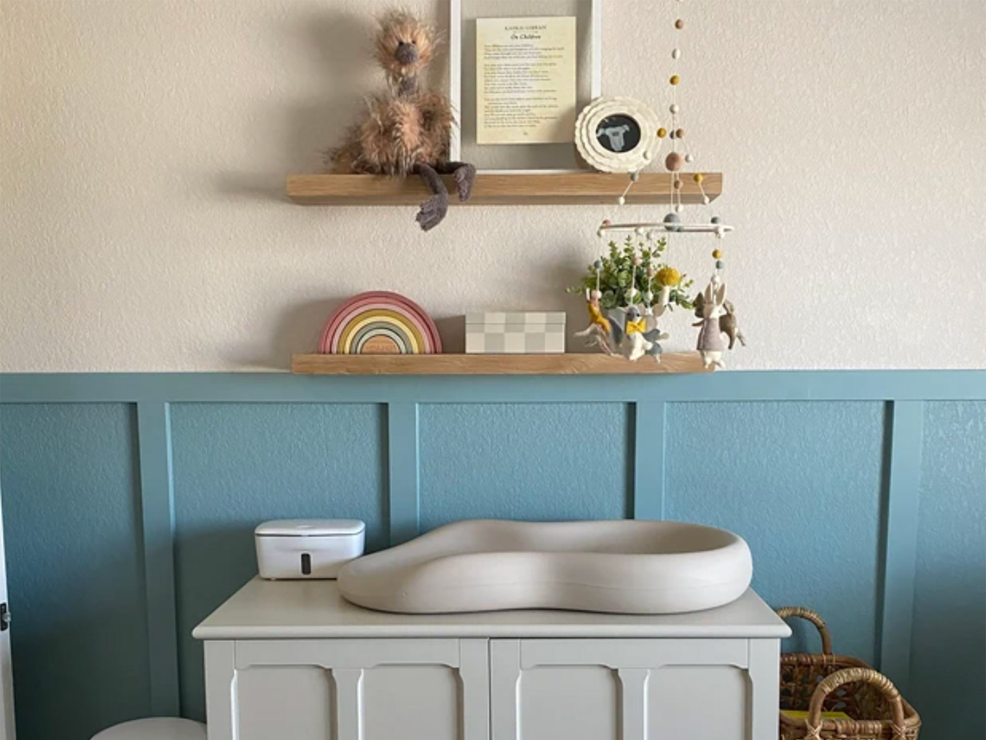 Bathroom Floating Shelf - Oak